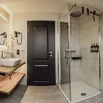 Asten-chalets Alpesi faház *